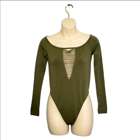 LA SENZA one piece - Picture 1 of 6